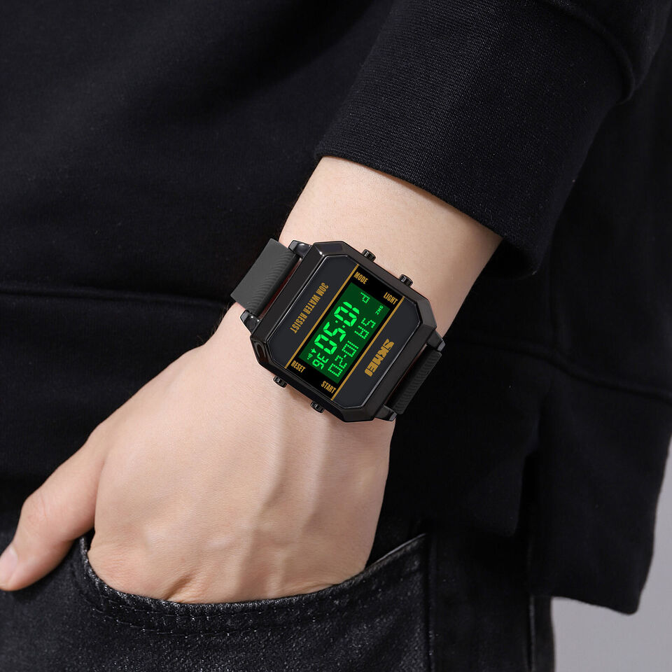 MEN'S DIGITAL IMPORTED SKlMl BRANDED WATCH